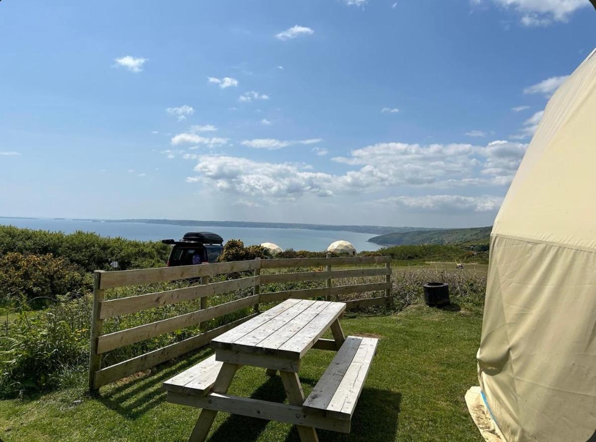 Geodome With Sea Views Near Pendine Villa Kültér fotó